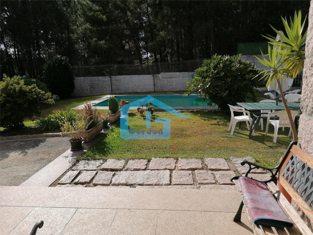 Foto 4 Meis: A7100: Chalet con piscina exterior, jardines... finca de 1.300 m2...